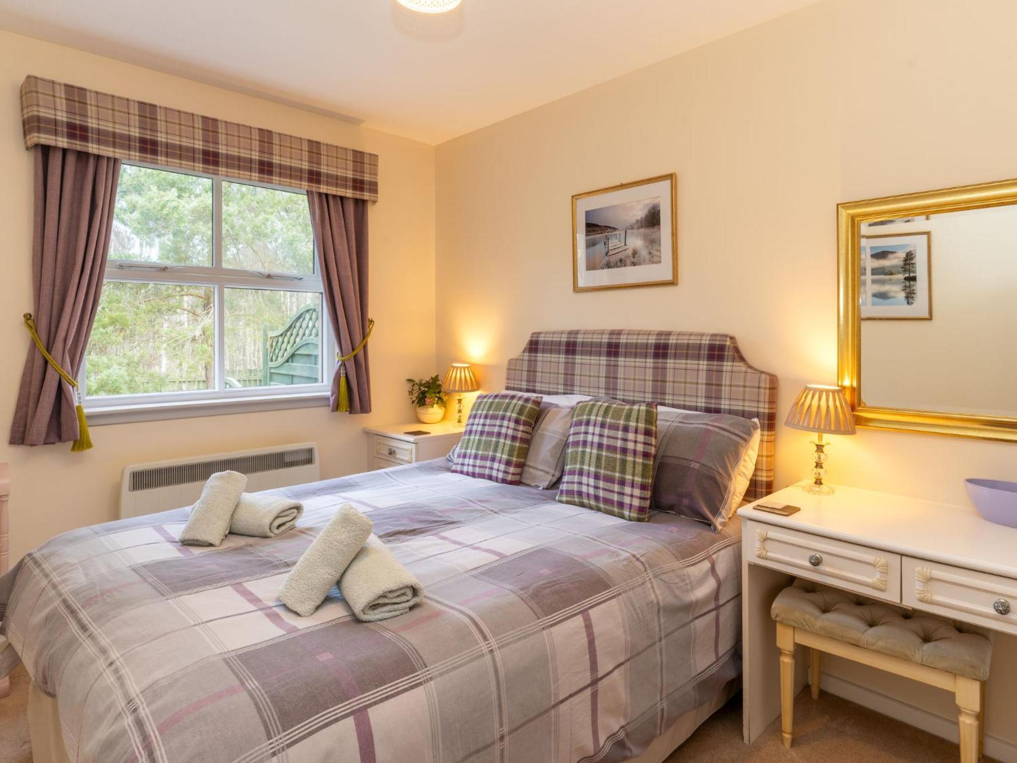 Holiday Home Falcon Lodge By Interhome Aviemore Eksteriør billede