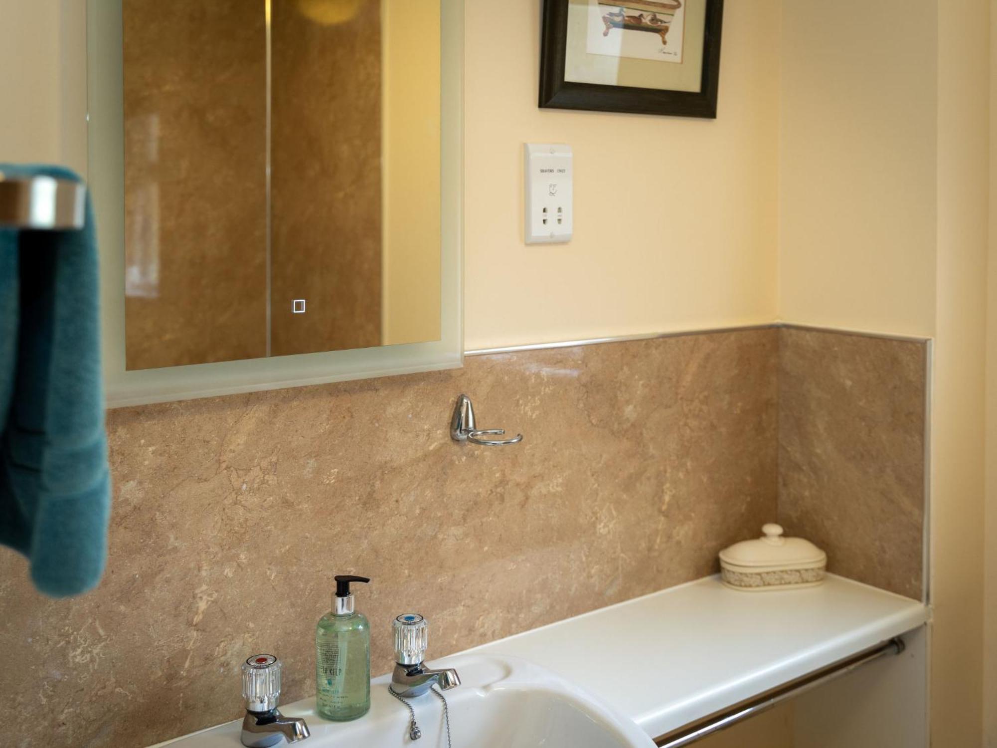 Holiday Home Falcon Lodge By Interhome Aviemore Eksteriør billede