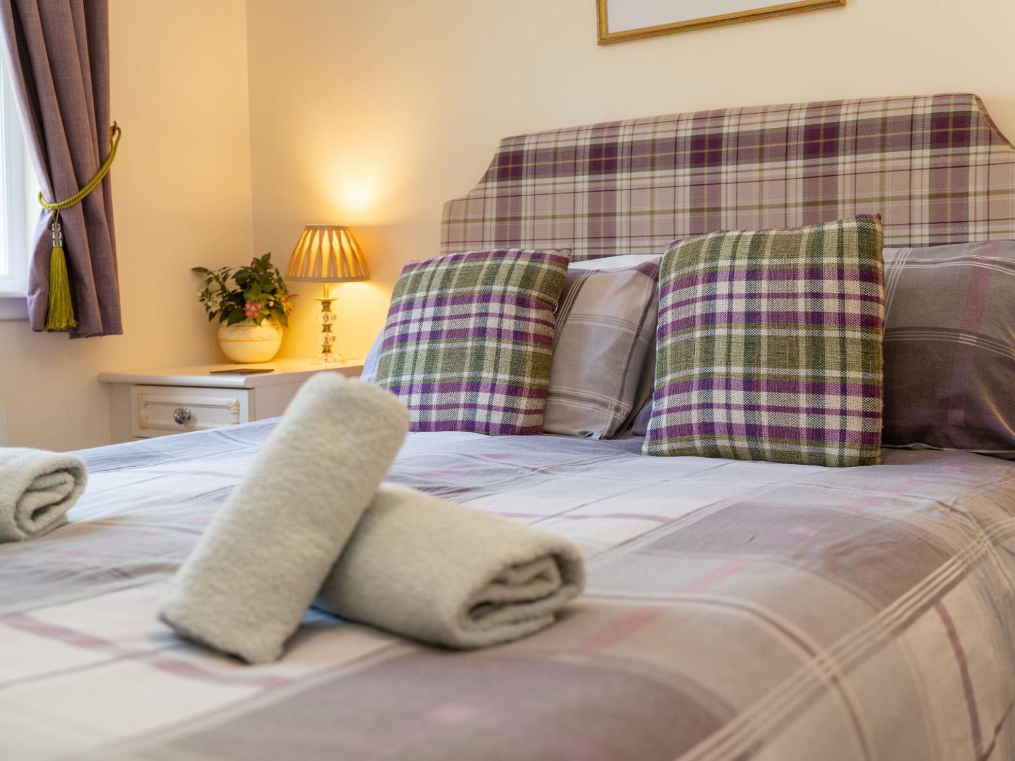 Holiday Home Falcon Lodge By Interhome Aviemore Eksteriør billede